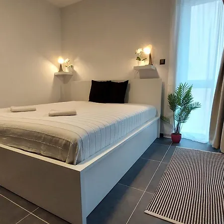 Orchidea * Balatonalmádi