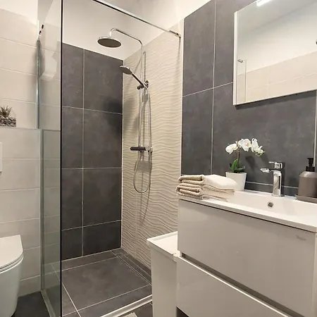 Apartment Orchidea Balatonalmadi