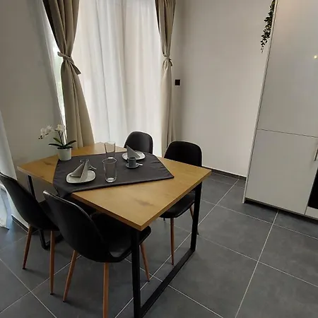 Apartment Orchidea *